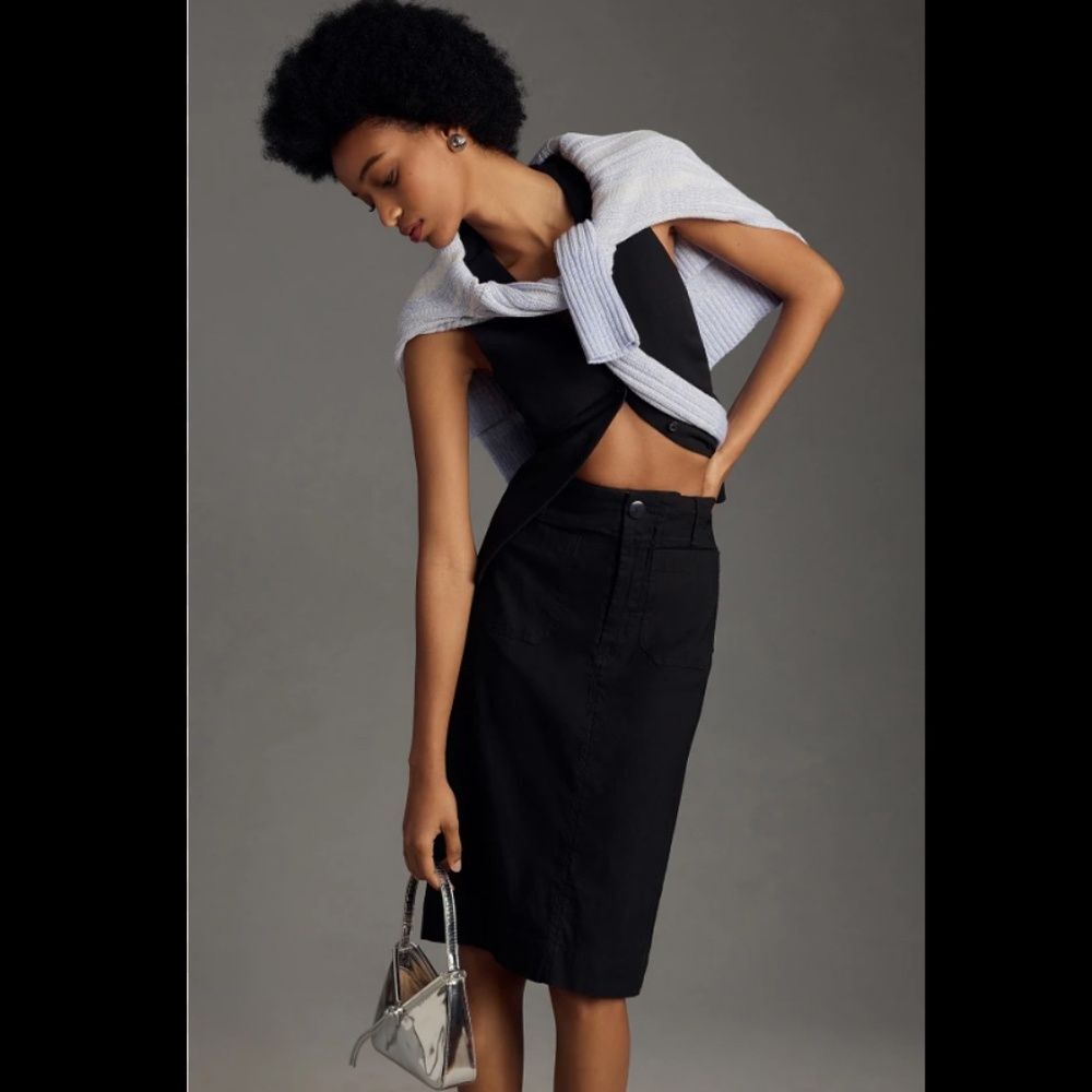 Black High-Waist Midi Skirt - Classic Women's Pencil Skirt